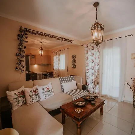 Kika & Joy's Garden Holiday home